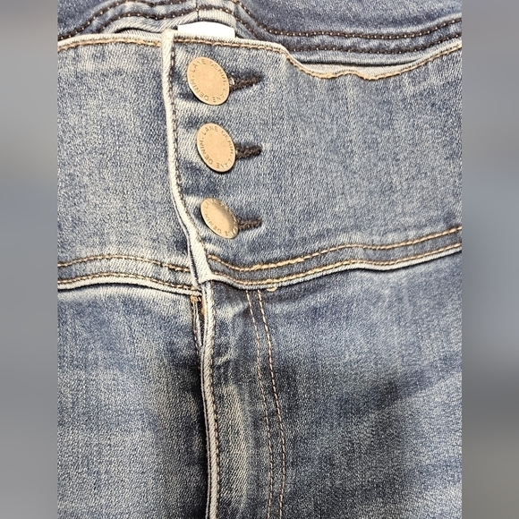 Lane Bryant Jeggings High-Rise Flex Magic Waistband Distressed Denim Jeans 26 - Picture 7 of 15